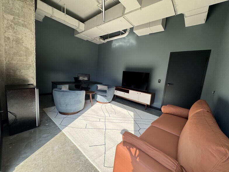 More Photos Of 1108 Nueces St, Austin Apartments For Lease