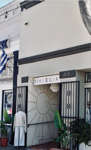 More Photos Of 434 E Main St, Ventura Storefront For Lease