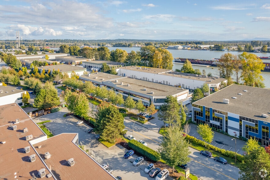 More Photos Of 1600-1610 Derwent Way, Delta Warehouse For Lease