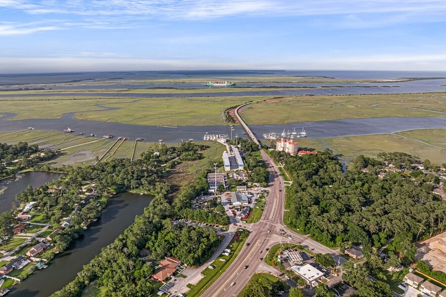 More Photos Of 7840 US-80 Hwy, Savannah Land For Sale