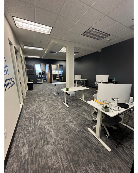 More Photos Of 9890 S Maryland Pky, Las Vegas Storefront Retail Office For Lease