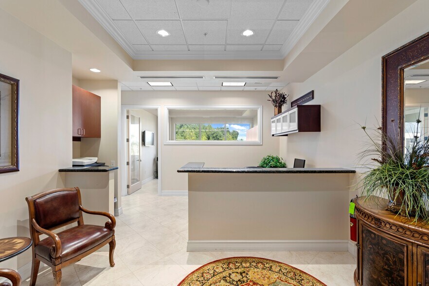 More Photos Of 6751 N Federal Hwy, Boca Raton Office For Sale