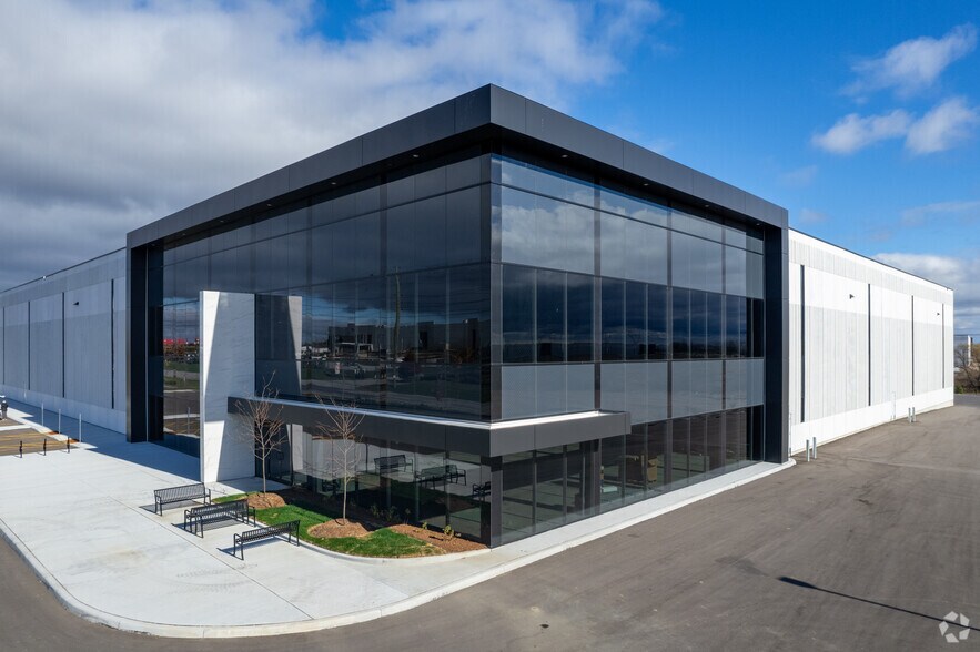 Primary Photo Of 700 Anatolian Dr, Vaughan Distribution For Lease