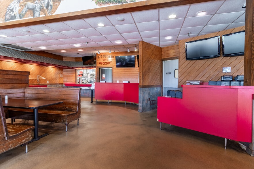More Photos Of 3807 Atlanta Hwy, Hiram Restaurant For Sale