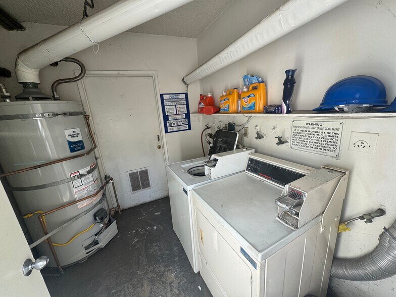 More Photos Of 8324 W Manchester Ave, Playa Del Rey Apartments For Sale