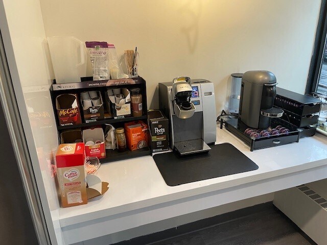 More Photos Of 231 Sutton St, North Andover Medical For Sale