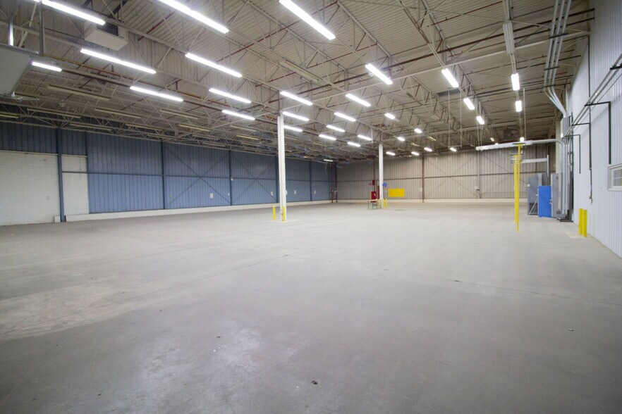 More Photos Of 126 Avenue C, Springfield Manufacturing For Lease