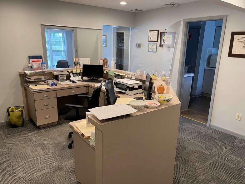 More Photos Of 2 Mountain View Ave, Long Valley Medical For Lease