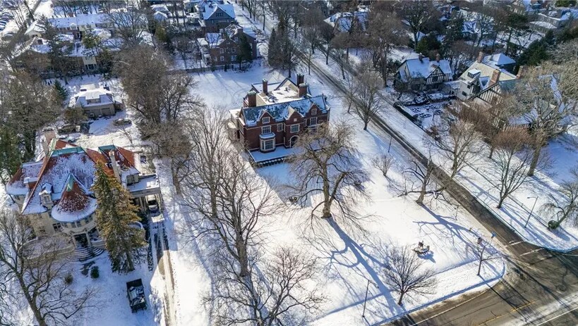 More Photos Of 935 East Ave, Rochester Office For Sale