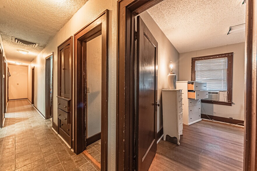 More Photos Of 134 W 7th St, Walsenburg Office Residential For Sale