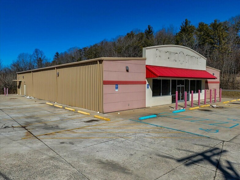 More Photos Of 3560 Foster Falls Rd, Barren Springs General Retail For Sale