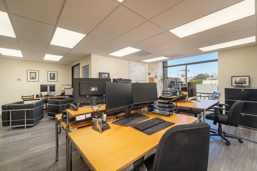 More Photos Of 2001 Union St, San Francisco Office For Lease