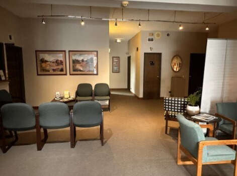 More Photos Of 3510 Hobson Rd, Woodridge Medical For Sale