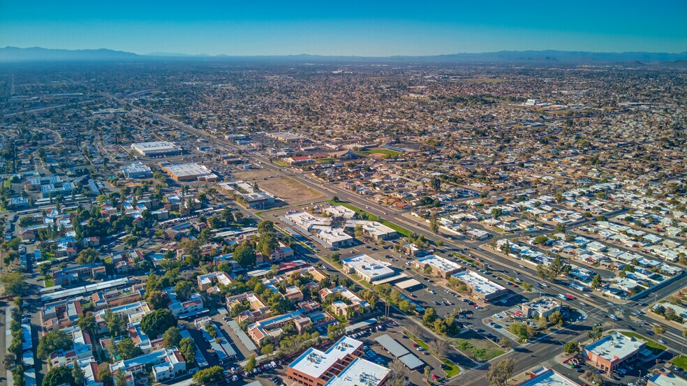 More Photos Of 3201 W Peoria Ave, Phoenix Medical For Lease