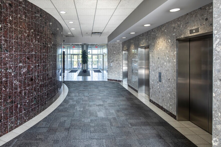 More Photos Of 90 Allstate Pky, Markham Unknown For Lease