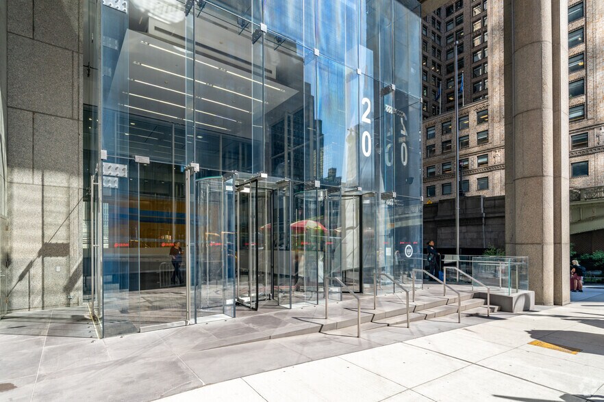 More Photos Of 120 Park Ave, New York Office For Lease