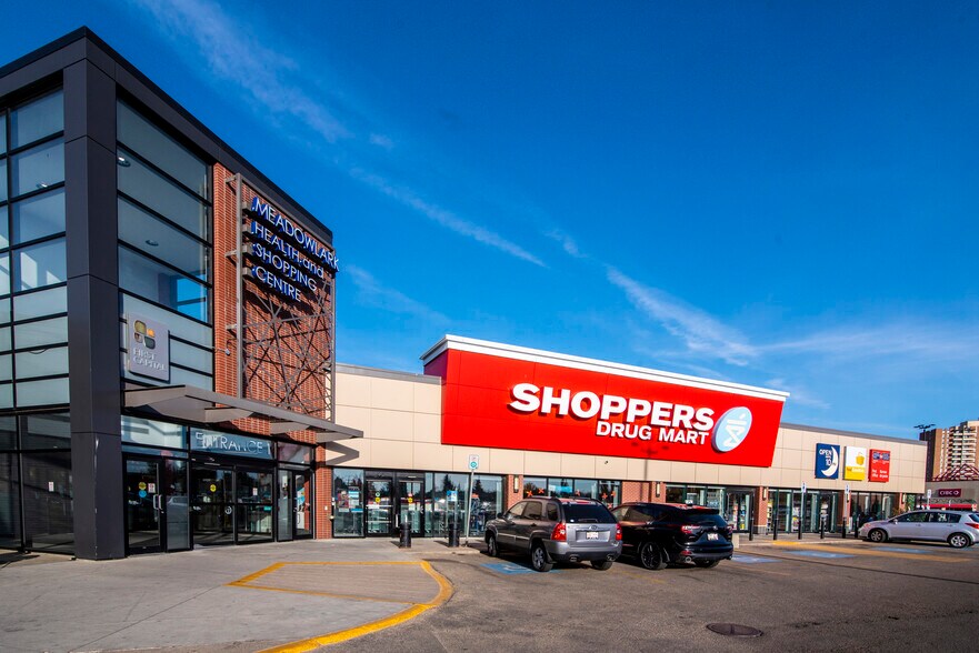 More Photos Of 8713 156th St, Edmonton Storefront For Lease