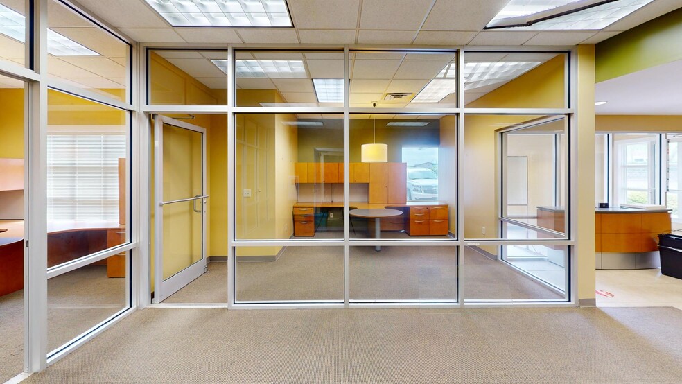 More Photos Of 4636 W Market St, Greensboro Bank For Sale
