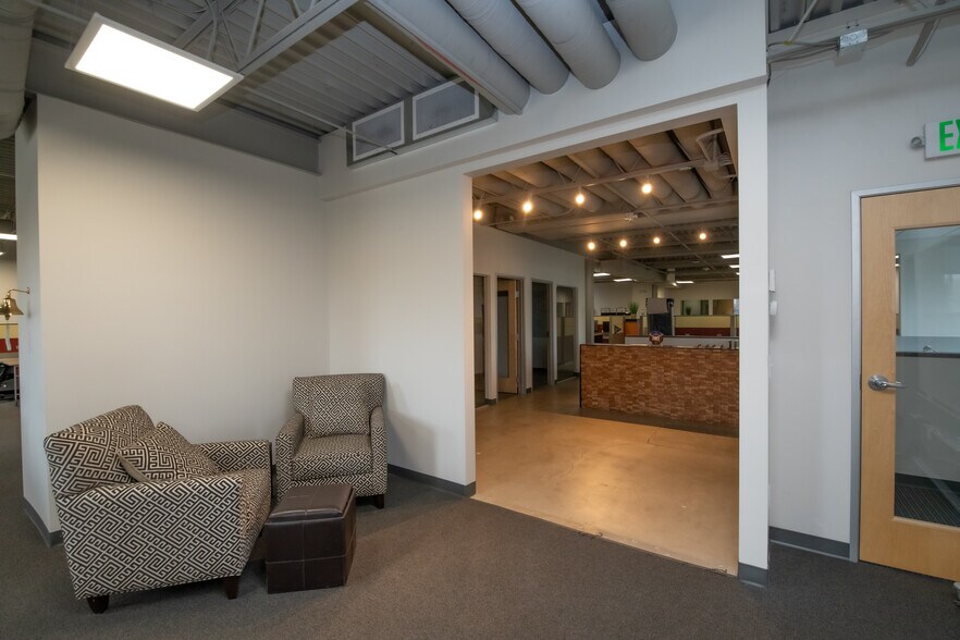 More Photos Of 2560 28th St, Boulder Office For Lease