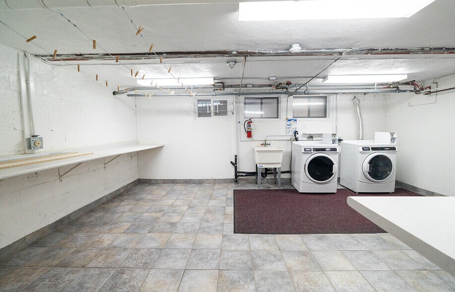 More Photos Of 665 Corydon Av, Winnipeg Apartments For Sale