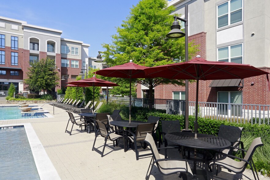 More Photos Of 380 Vista Court Dr, Plano Apartments For Lease