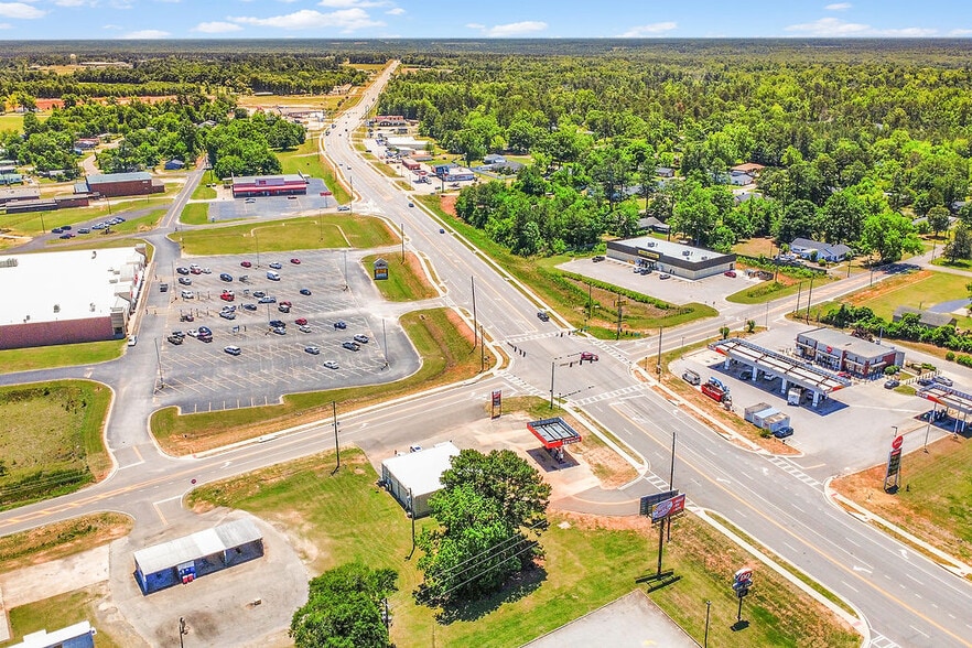 More Photos Of 201 US Highway 1 Byp S, Louisville General Retail For Sale
