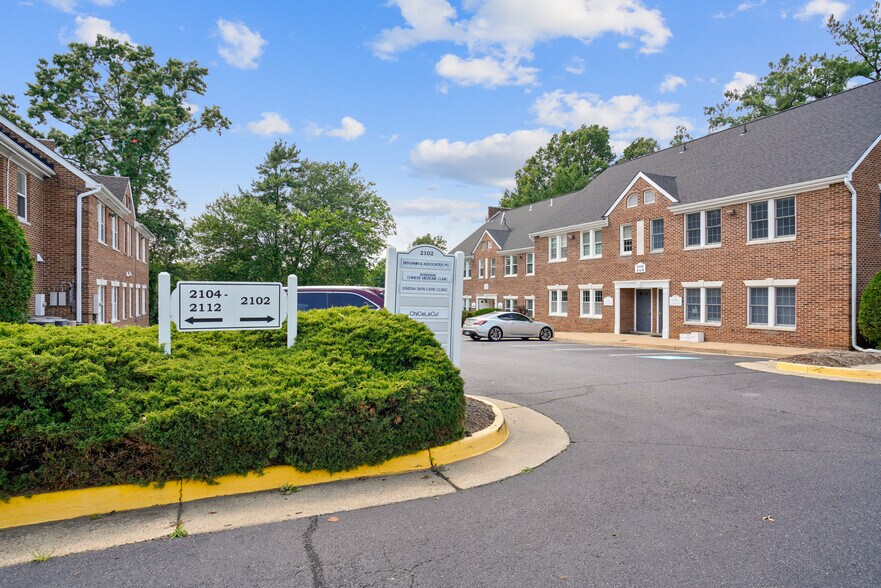 More Photos Of 2102 Gallows Rd, Vienna Medical For Lease
