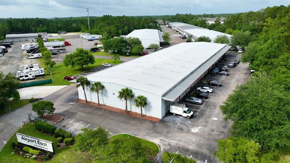 More Photos Of 14476 Duval Pl W, Jacksonville Unknown For Lease