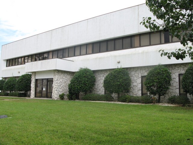More Photos Of 634 Anchors St NW, Fort Walton Beach Office For Lease