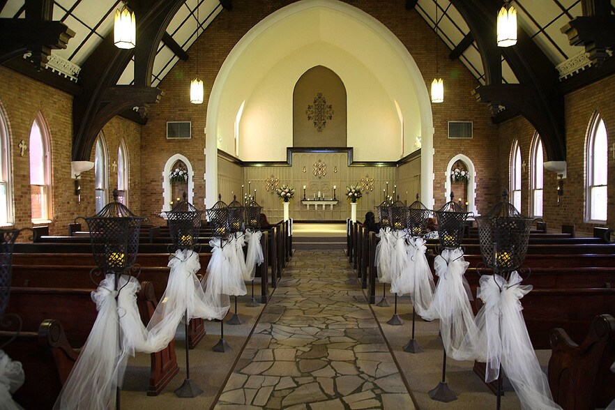 More Photos Of 223 E Market St, Johnson City Religious Facility For Sale