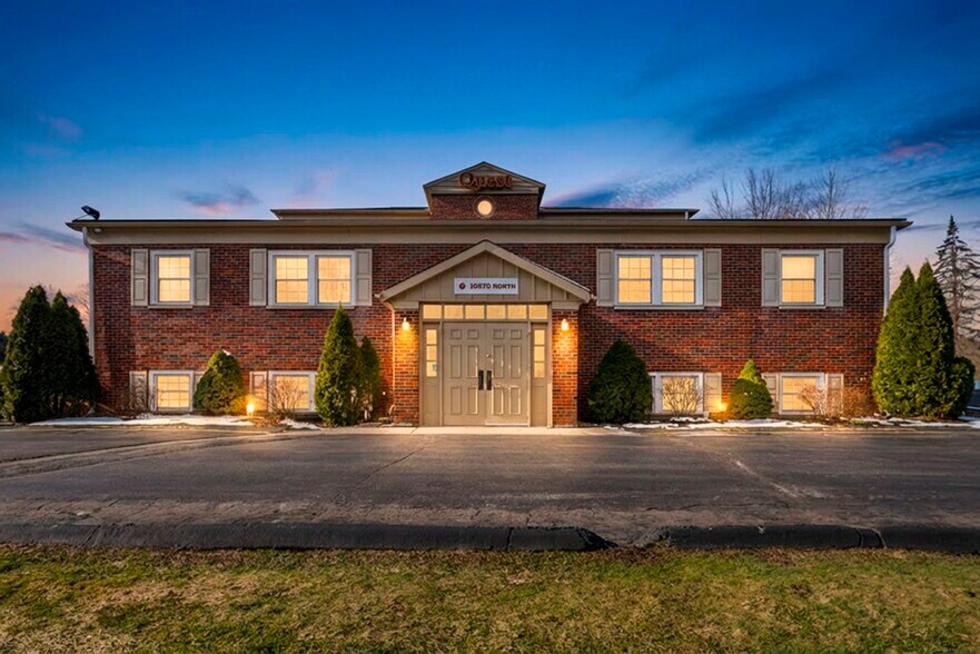 More Photos Of 10570-10574 Ravenna Rd, Twinsburg Office For Lease