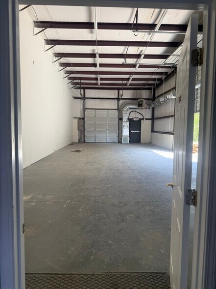 More Photos Of 1113 Technology Dr, Indian Trail Warehouse For Lease