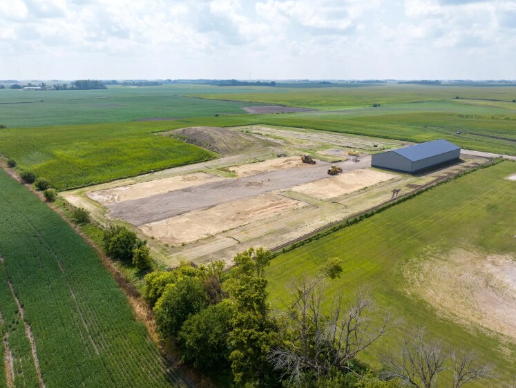 More Photos Of 700 Armstrong Dr, Fairmont Service For Sale