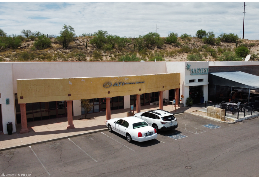 Primary Photo Of 10355 N La Canada Dr, Tucson Storefront For Lease