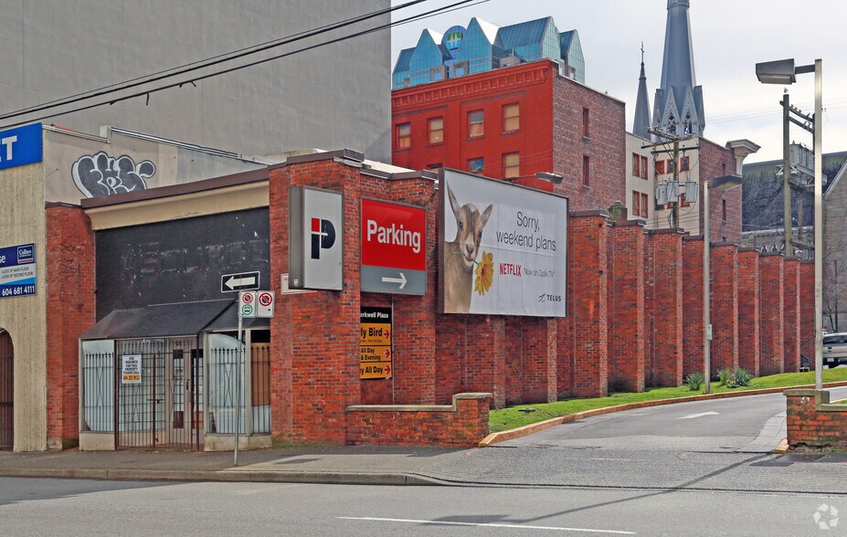 More Photos Of 626 Seymour St, Vancouver Storefront For Lease