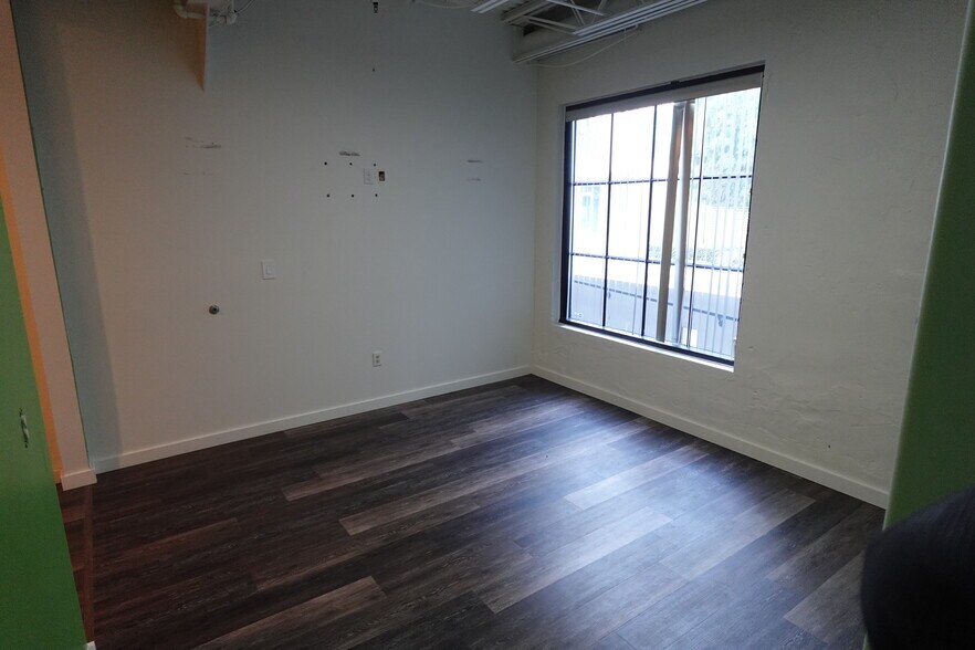 More Photos Of 110 S 12th St, Tampa Office For Lease