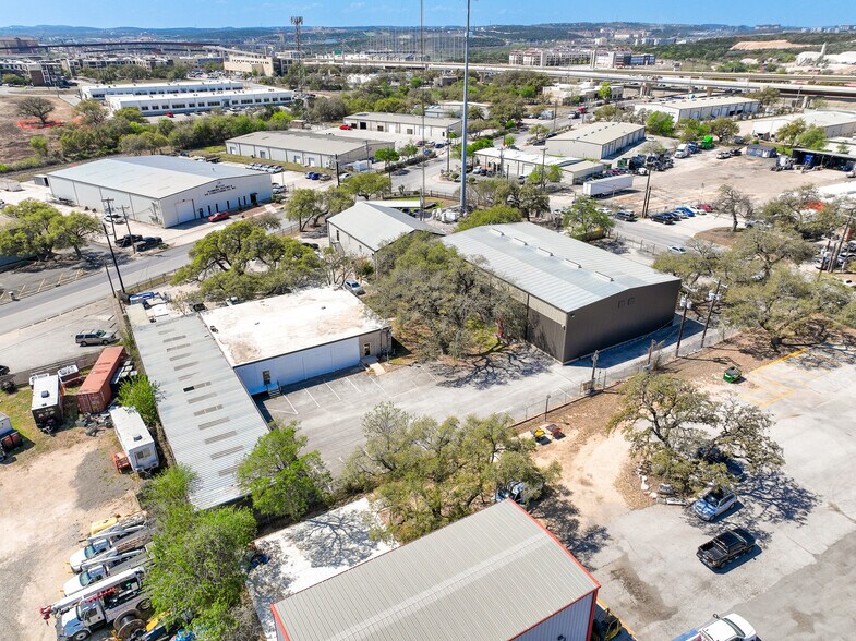 More Photos Of 15562 Capital Port Dr, San Antonio Warehouse For Lease