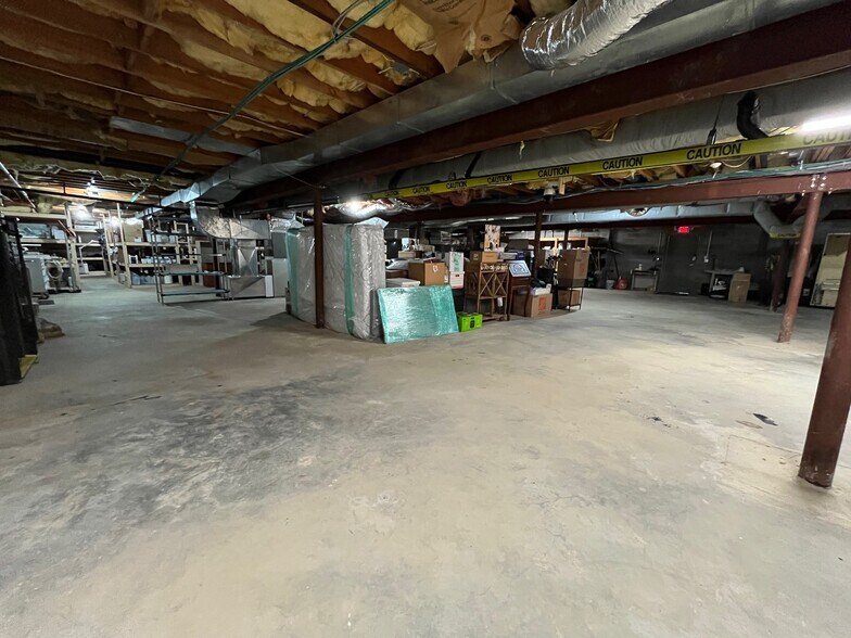 More Photos Of 600 Stony Brook Ct, Newburgh Medical For Sale