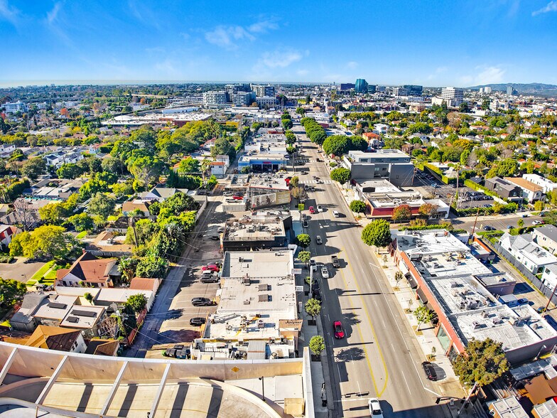 More Photos Of 10918 W Pico Blvd, Los Angeles Storefront For Lease