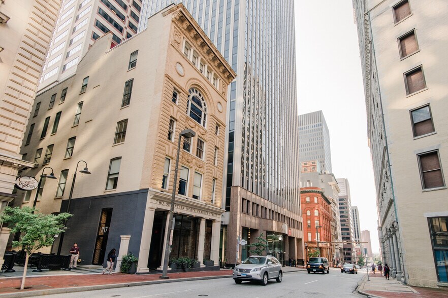 More Photos Of 217 N Charles St, Baltimore Office For Lease