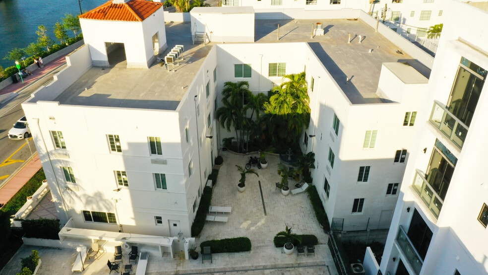 More Photos Of 3025 Indian Creek Dr, Miami Beach Multifamily For Sale