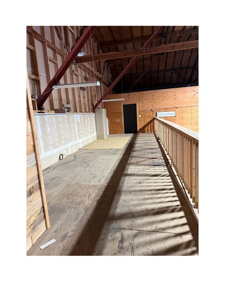 More Photos Of 325 Elder Ave, Sand City Warehouse For Lease