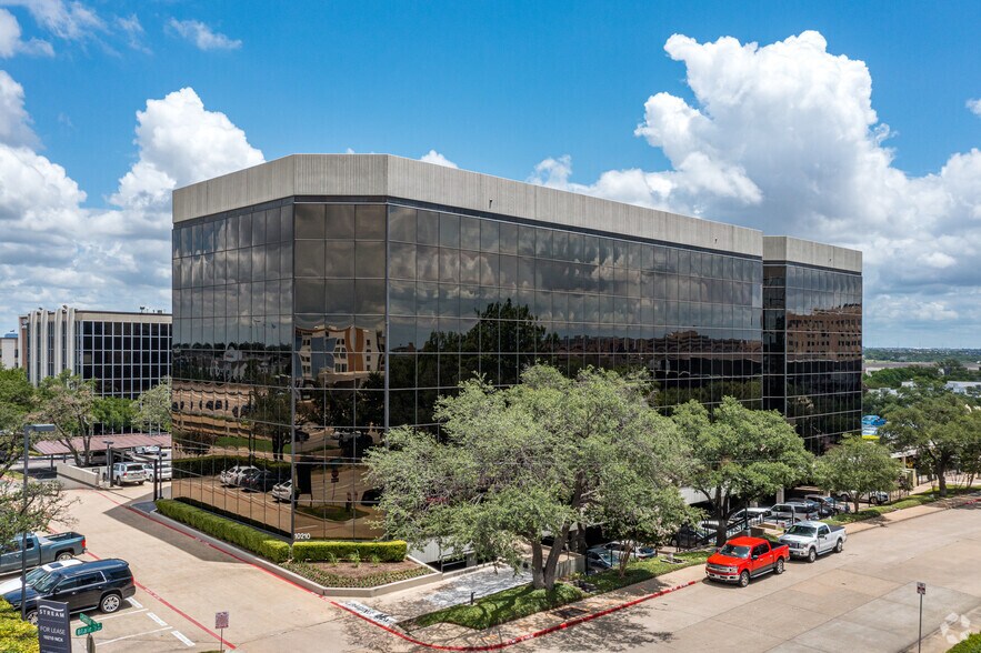 More Photos Of 10100 N Central Expy, Dallas Office For Lease
