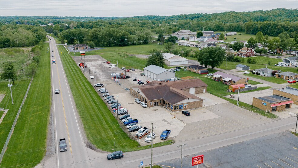 Primary Photo Of 206 S Carrollton St, Malvern Auto Dealership For Sale