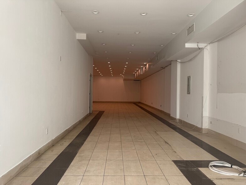 More Photos Of 28-25 Steinway St, Astoria Storefront Retail Residential For Lease