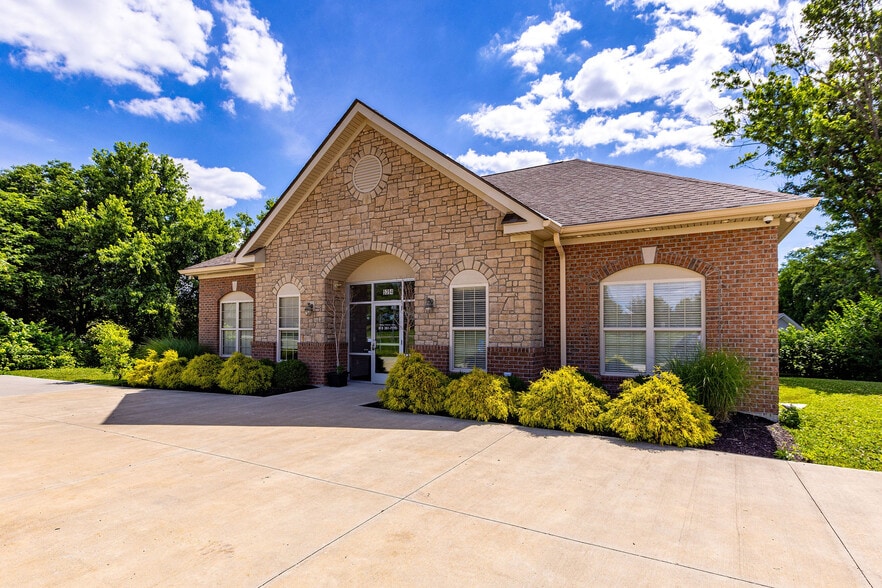 Primary Photo Of 5394 State Route 48, Maineville Office For Sale