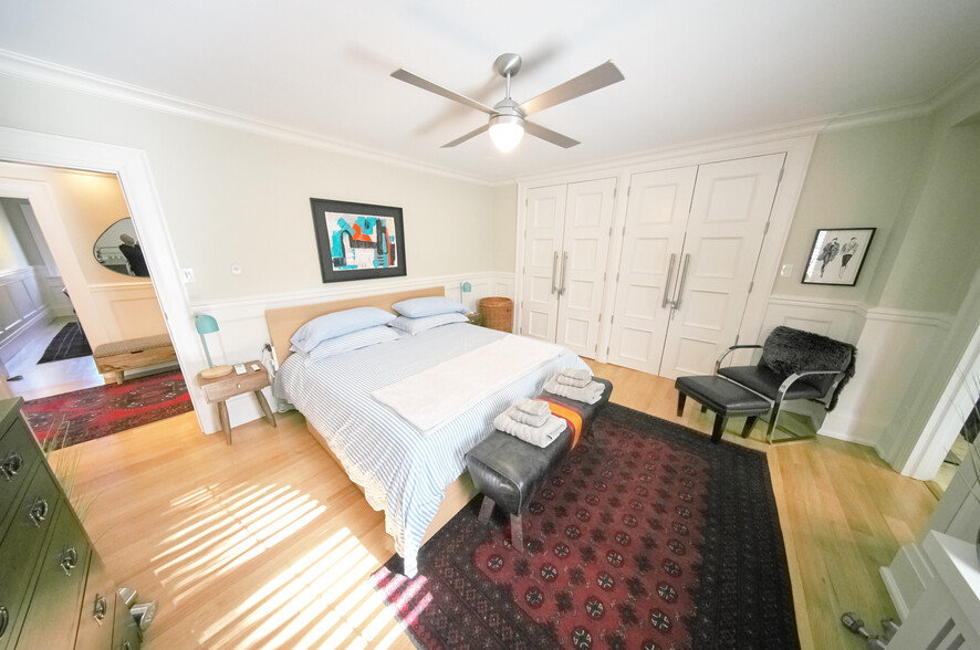 More Photos Of 59 High Park Blvd, Toronto Multifamily For Sale