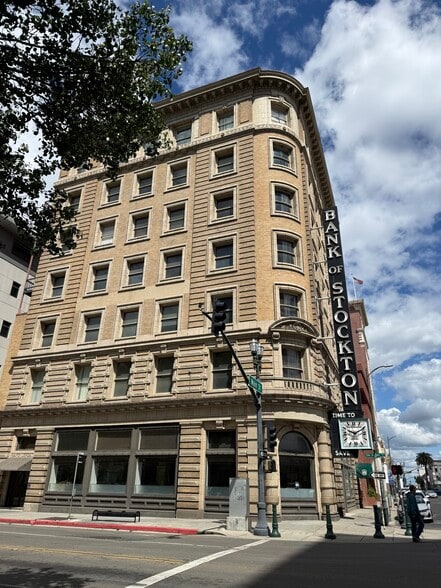 More Photos Of 301-311 E Main St, Stockton Office For Lease