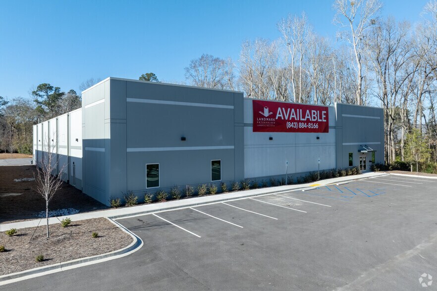 Primary Photo Of 9571 Palmetto Commerce Pky, Ladson Warehouse For Lease