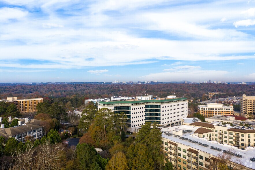 More Photos Of 3200 Downwood Cir NW, Atlanta Medical For Lease